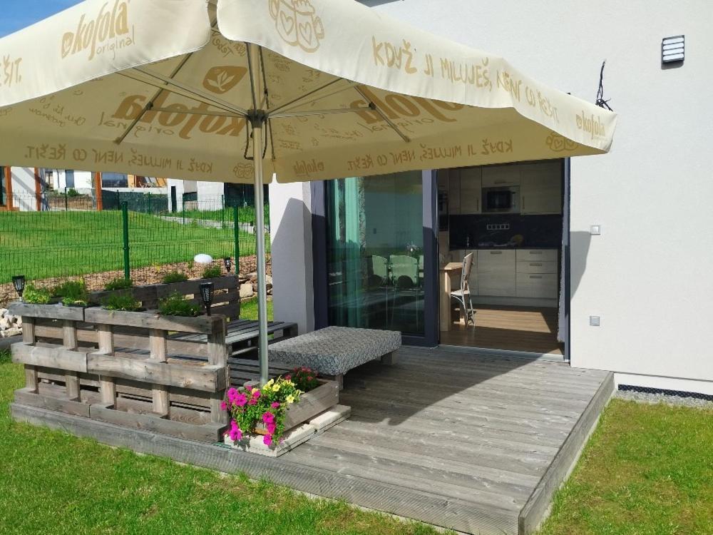 Apartman Dasa Frymburk Bagian luar foto